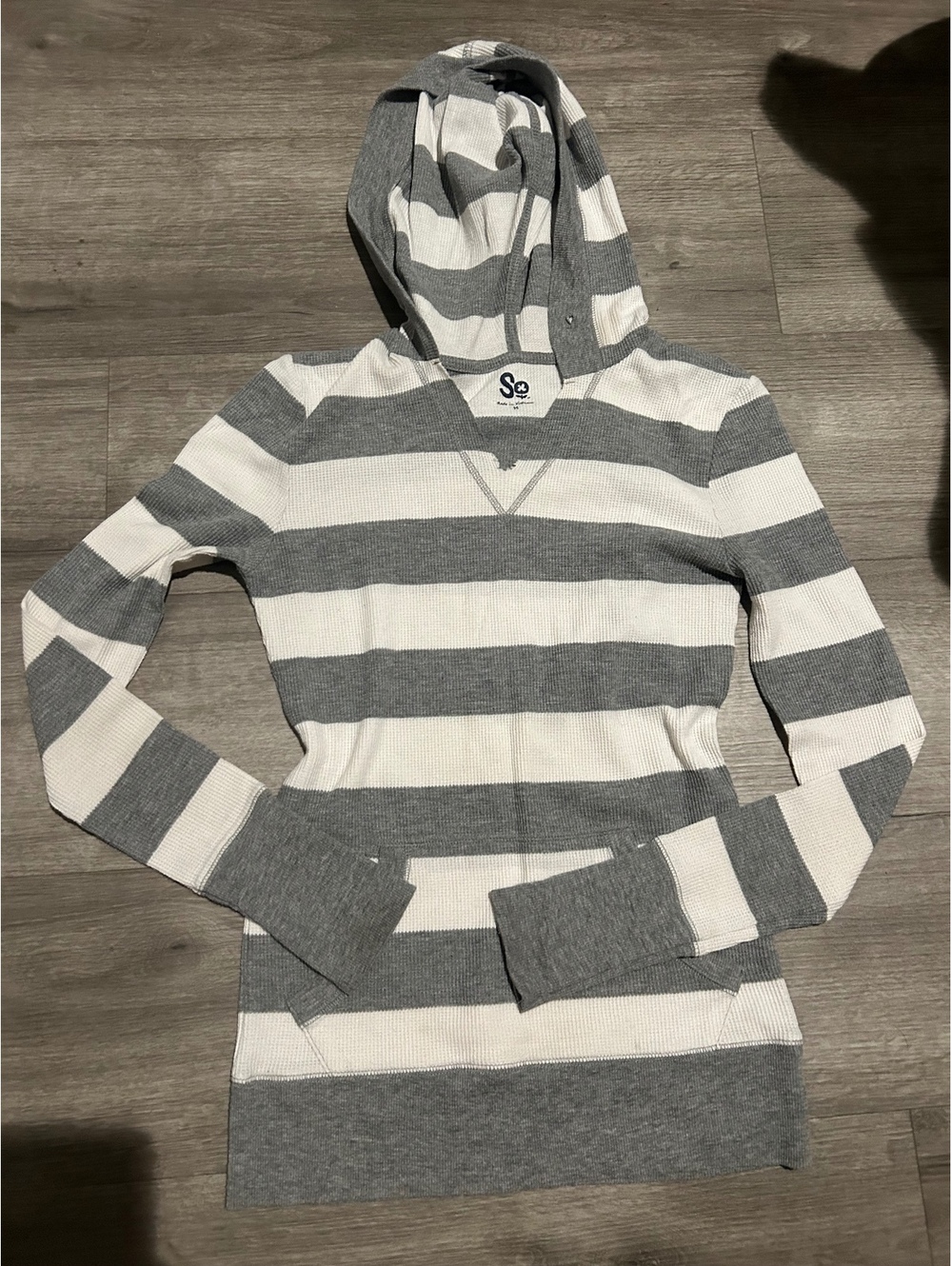 Y2K Hooded ‘SO’ long sleeve knit top